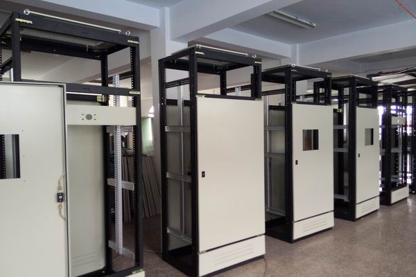 龙泉驿控制箱-3683谈谈控制箱的维护和保养事